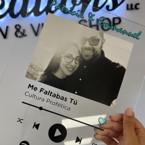 Placa en Acrílico 9" x 11.5"